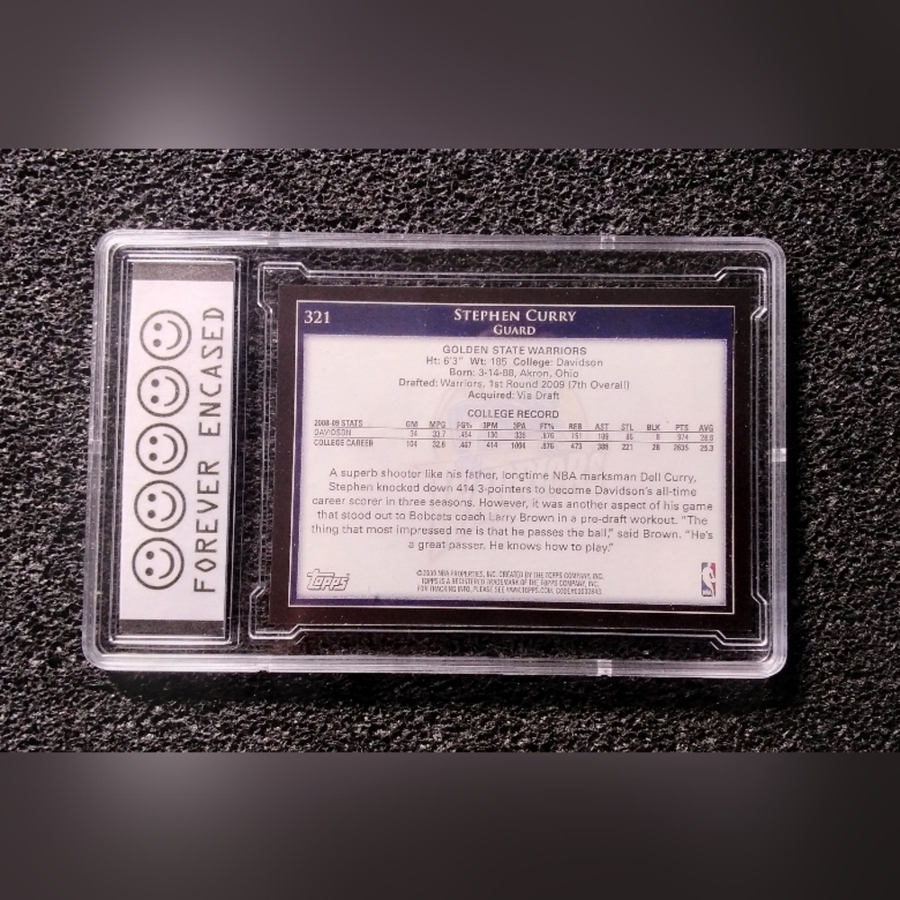 Stephen Curry Basketball Rookie Card. Graded 10 Gem Mint Condition - Picture 2 of 2